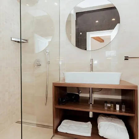 Trecento Boutique Отель типа 