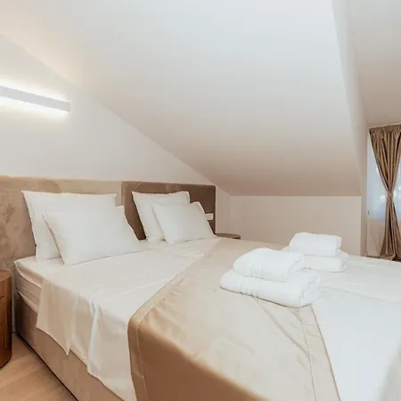 Trecento Boutique 4*