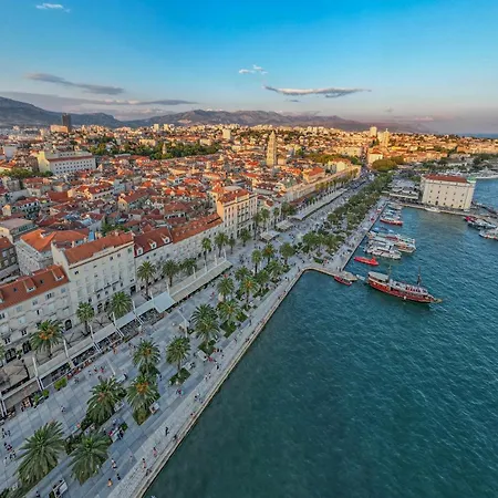 Bed & Breakfast Trecento Boutique Split
