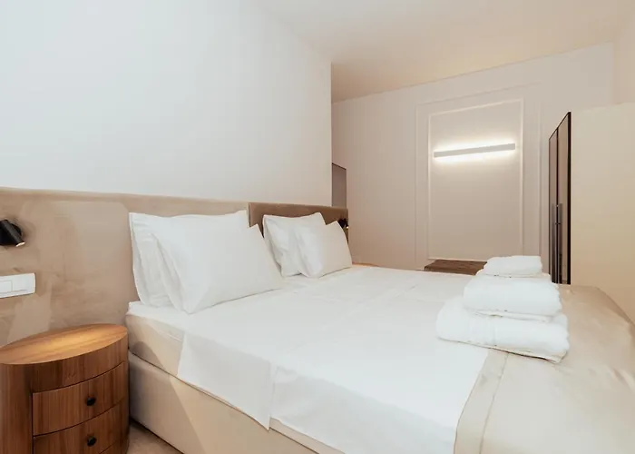 Trecento Boutique 4*