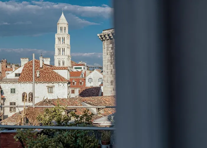 Trecento Boutique 4*