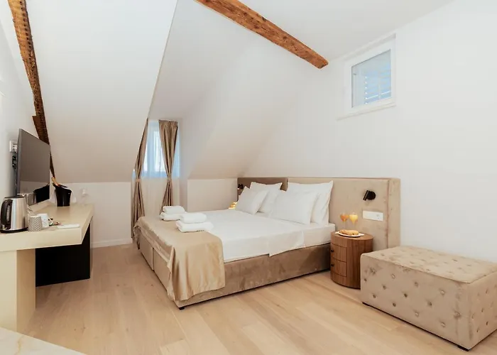 Nocleg ze śniadaniem Trecento Boutique 4*